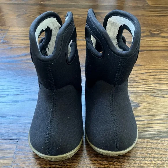Baby Bogs Winter Boots - Picture 3 of 9